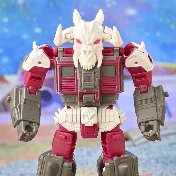 Transformers Legacy Wave 3 Deluxe Skullgrin Official Image  (33 of 72)